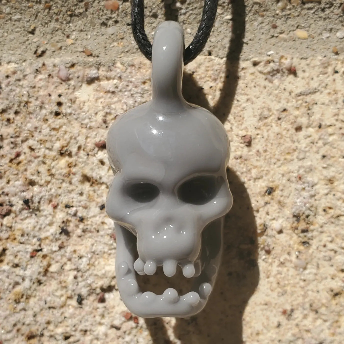 Skull Pendant - Grey