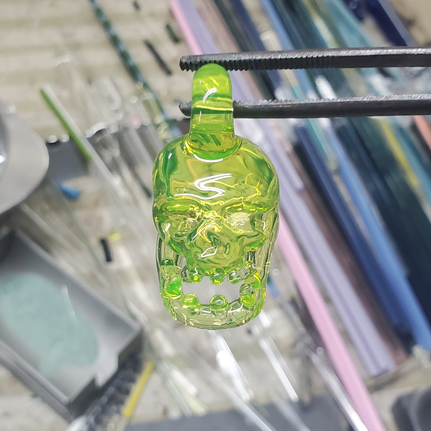 Skull Pendant - Green Ion UV