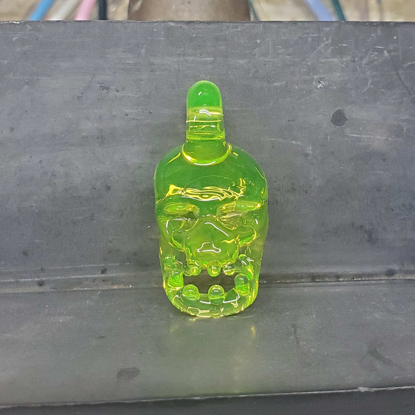Skull Pendant - Green Ion UV