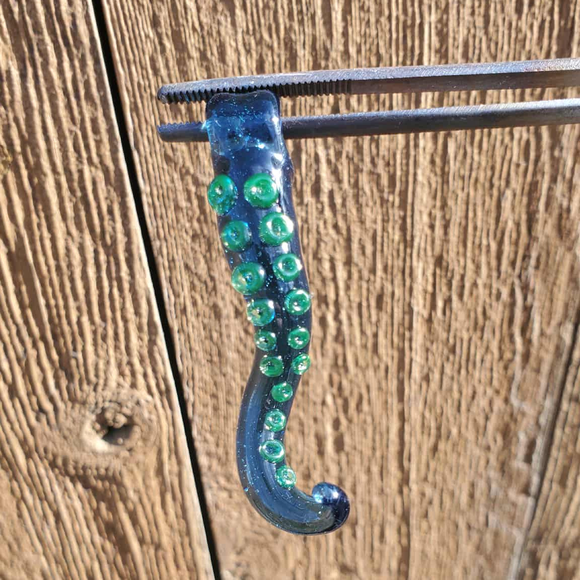 Tenticule Pendant - Atomic Blue Stardust and Ion UV