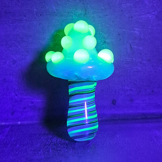 Mushroom Pendant - Hulk Green/Purple CFL and Green Ion dots